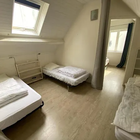 Montlosier Apartment *